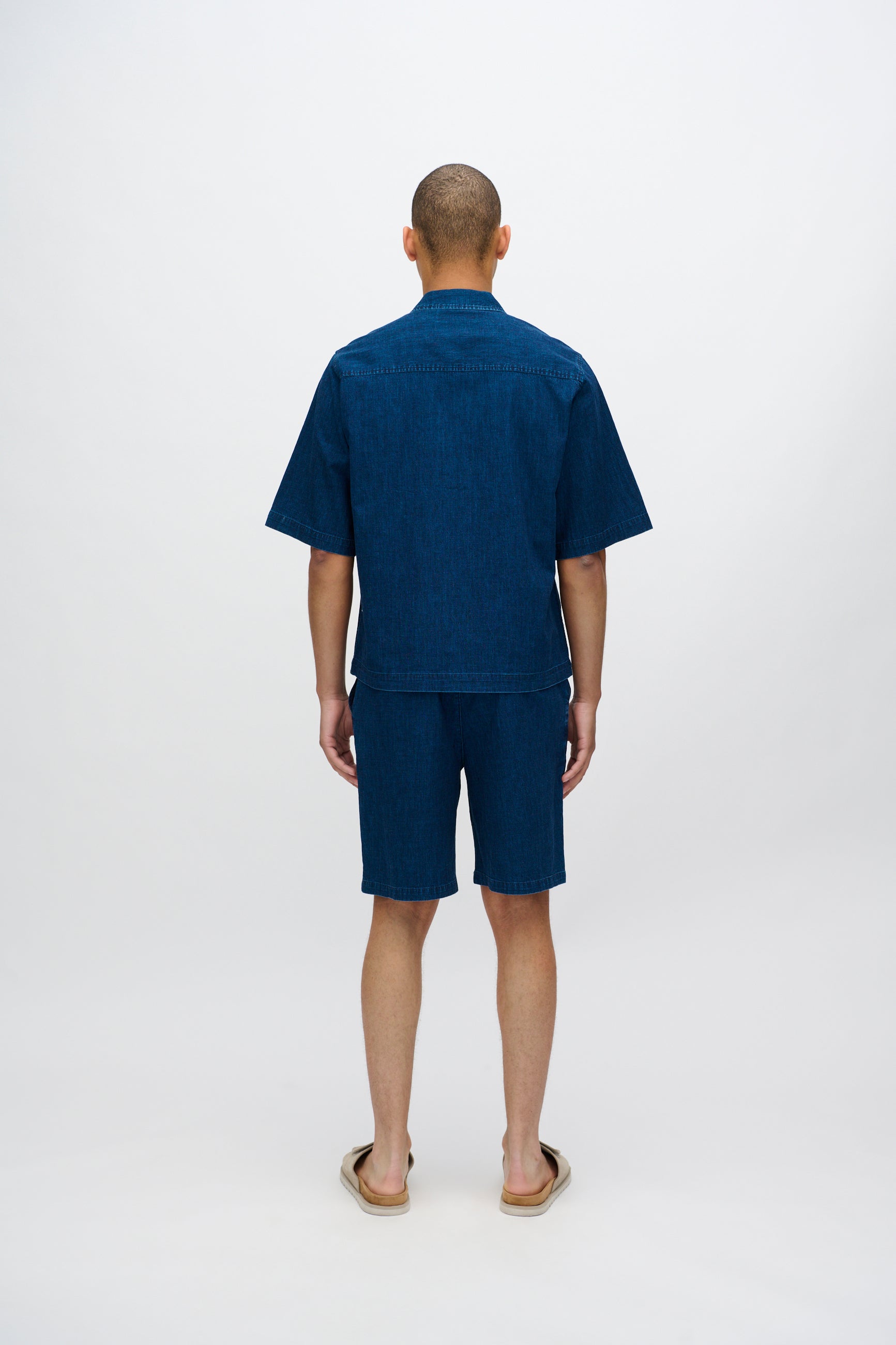 minimum male Lennon short sleeved shirt in linen blend 4239 Short Sleeved Shirt 3922 Sky Captain