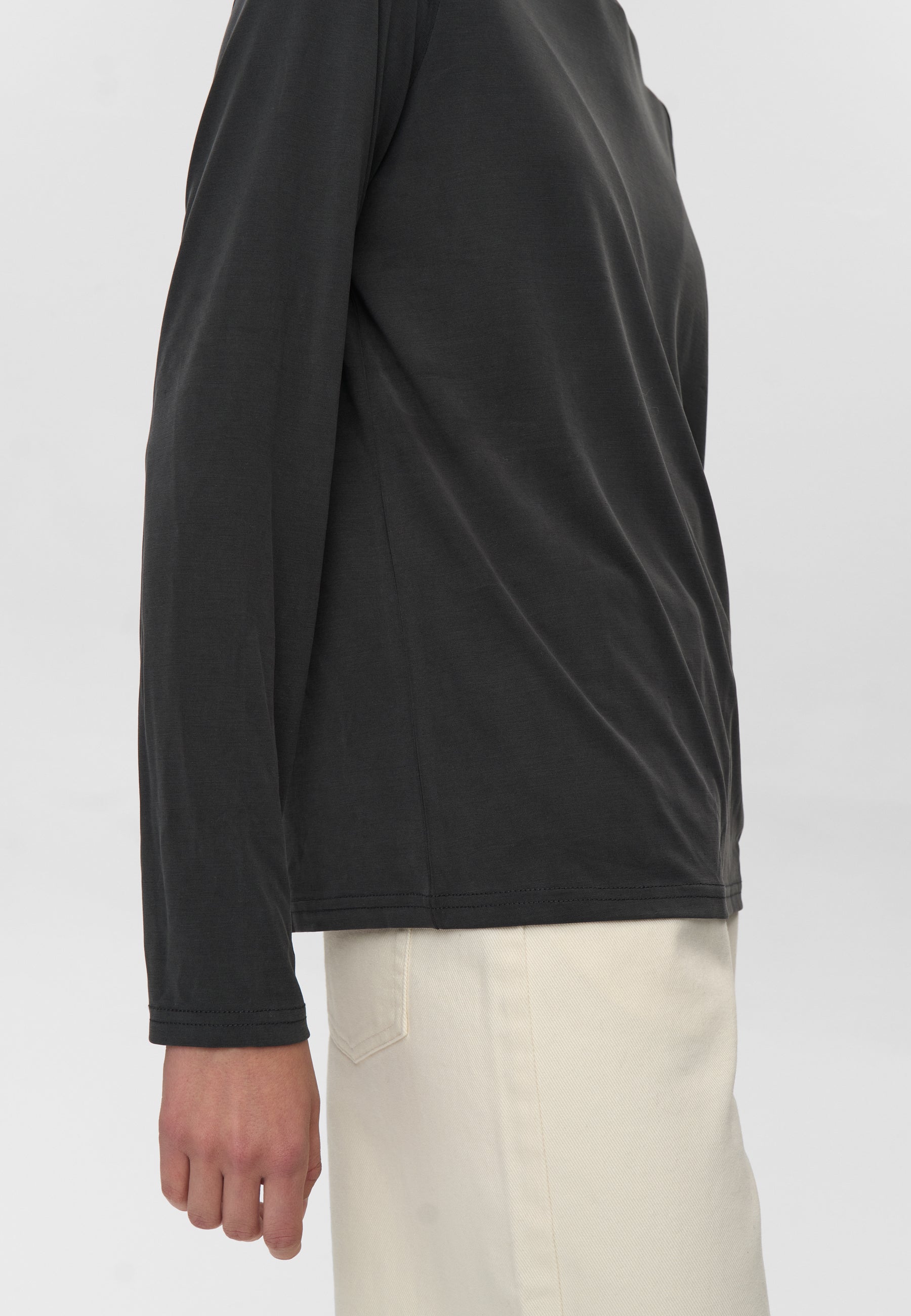 minimum female Margot Tee 0281 Long Sleeved T-shirt 999 Black