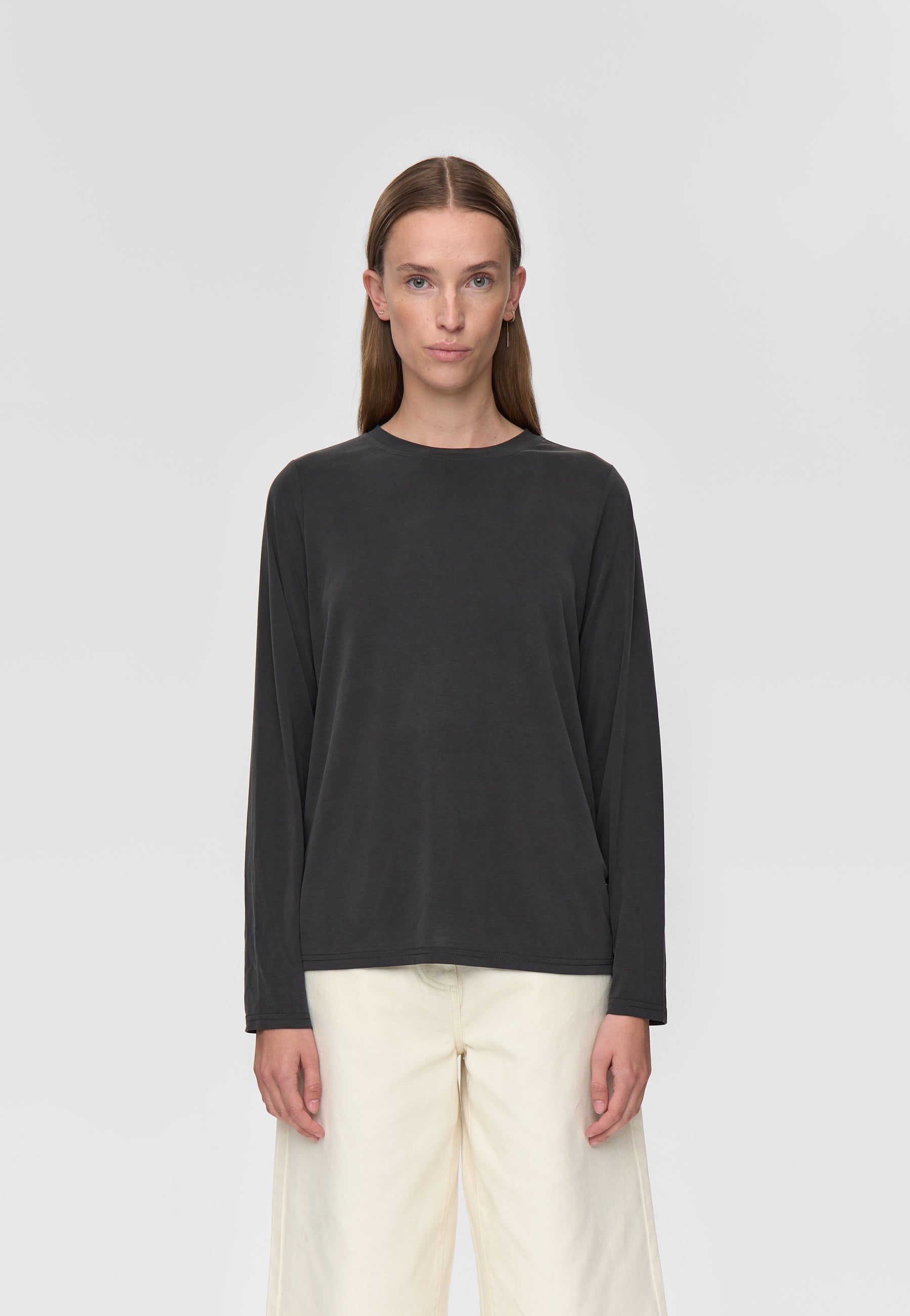 minimum female Margot Tee 0281 Long Sleeved T-shirt 999 Black