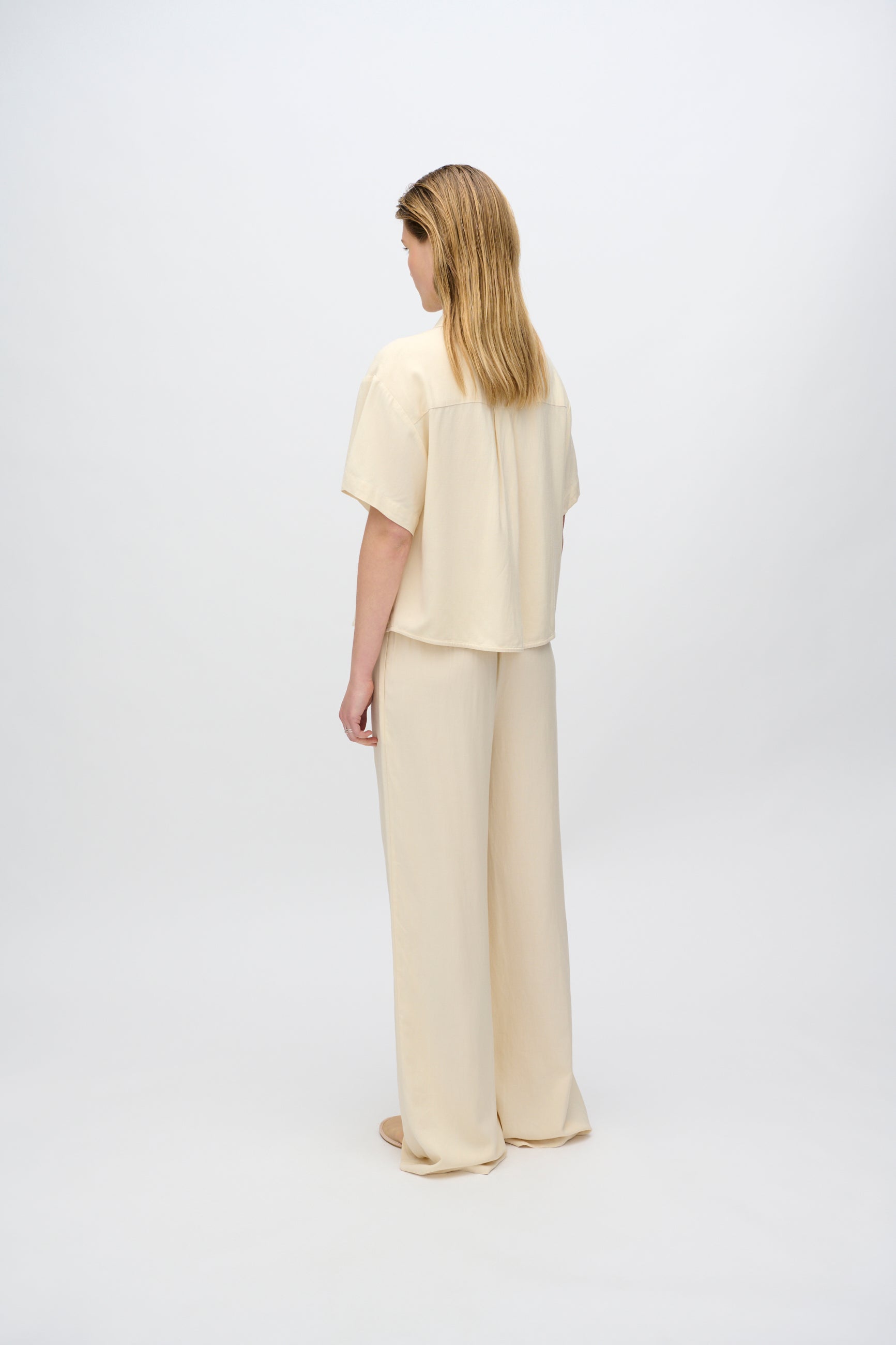 minimum female Sage short sleeved shirt 3069 Short Sleeved Shirt 0908 Summer Sand