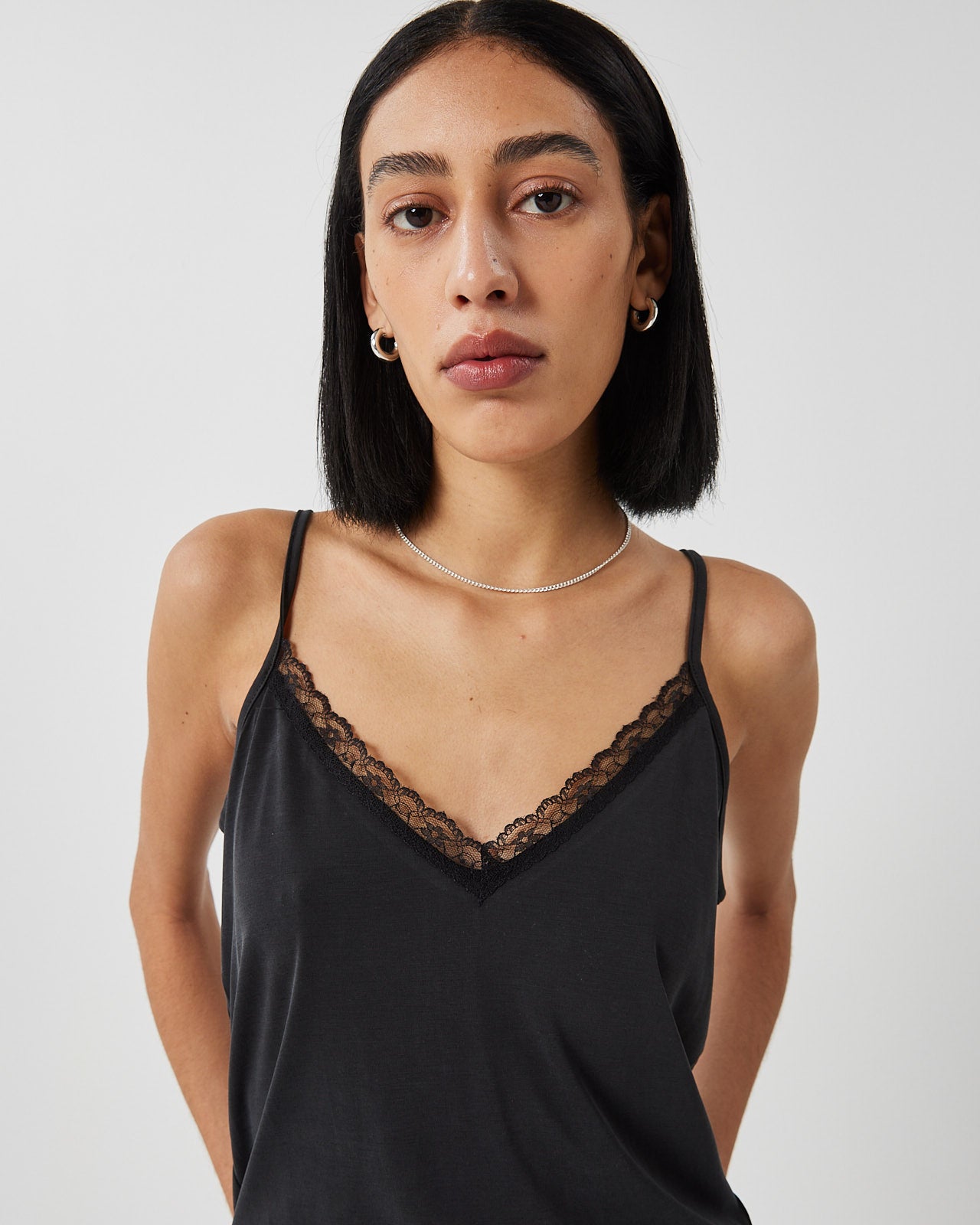 minimum female Sussie top 2.0 0281 Top 999 Black