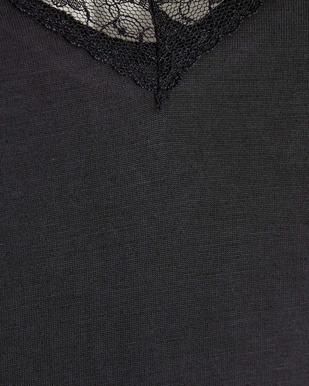 minimum female Sussie top 2.0 0281 Top 999 Black