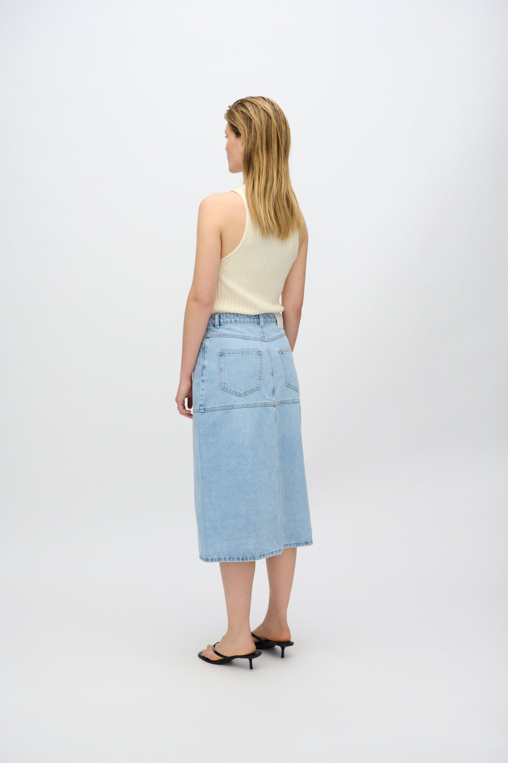 minimum female Erin denim midi skirt 4282 Midi Skirt 1001 Light Blue