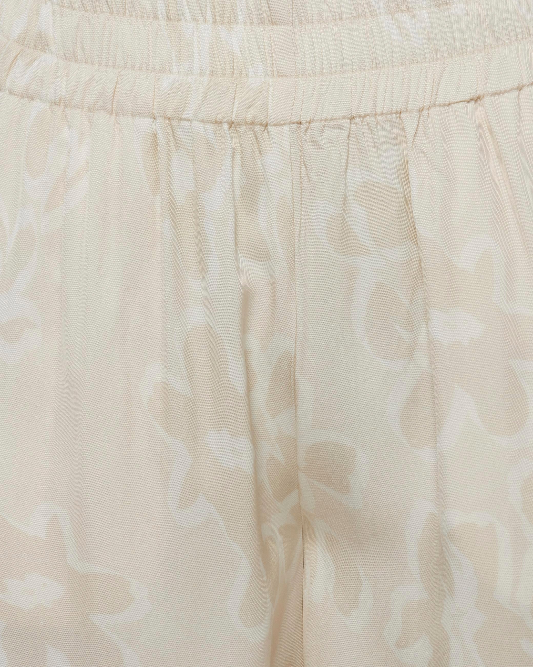 minimum female Hedda casual bermuda shorts 4270 Shorts 0011 Butter Cream
