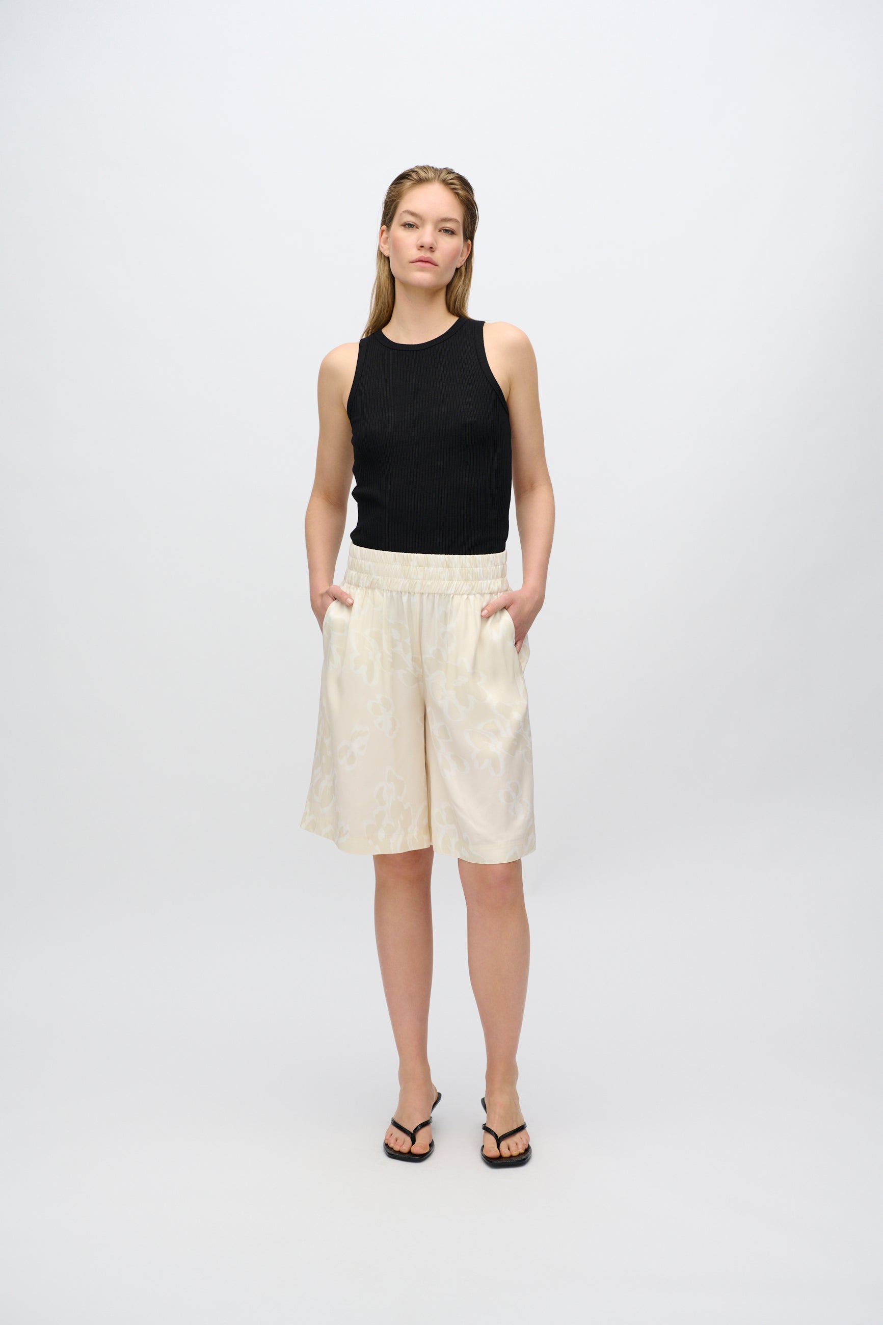 minimum female Hedda casual bermuda shorts 4270 Shorts 0011 Butter Cream