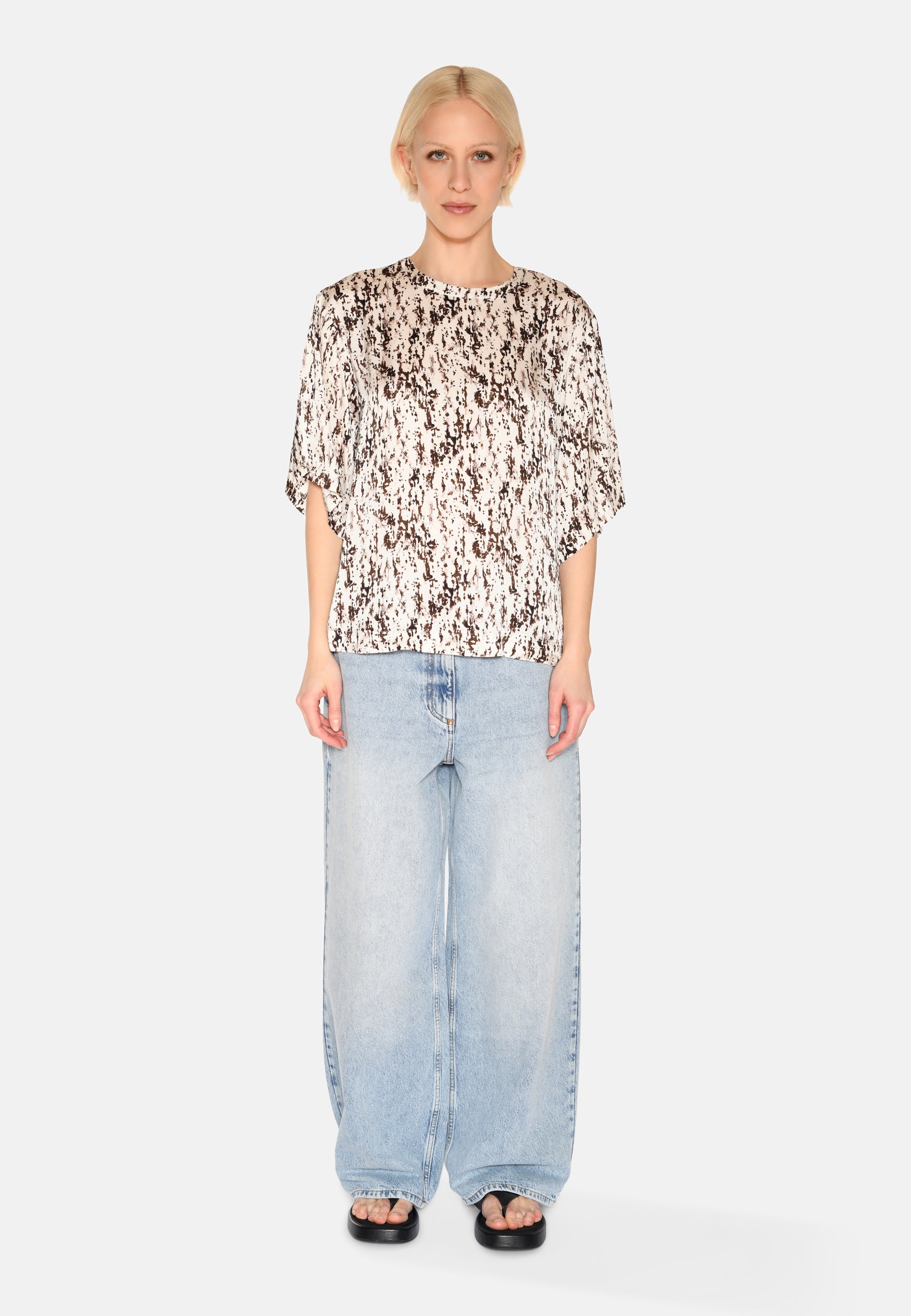 minimum female Janey short sleeved satin blouse 4194 Short Sleeved Blouse 0608 Coco Milk