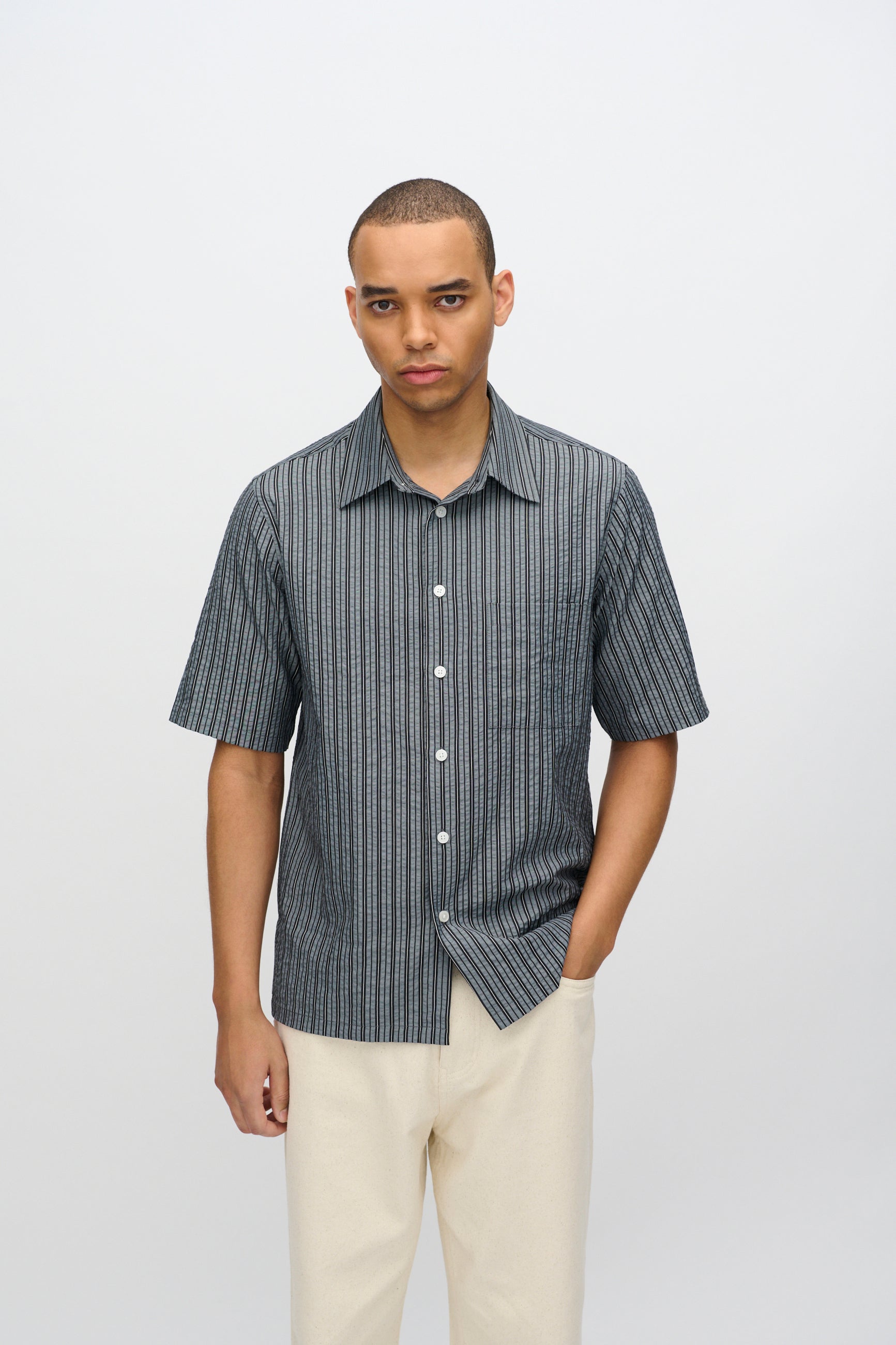 minimum male Nash short sleeved striped shirt 4242 Short Sleeved Shirt 999 Black